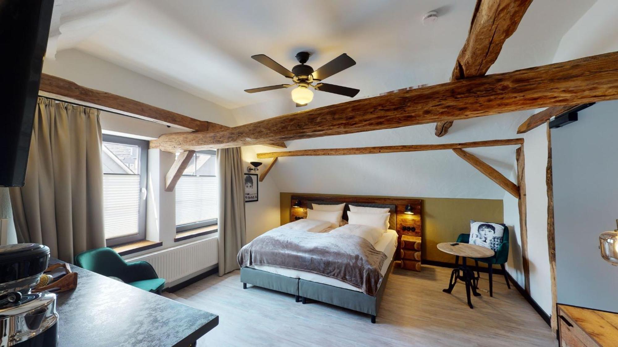 Hotel Alte Schule Bad Berleburg Eksteriør bilde