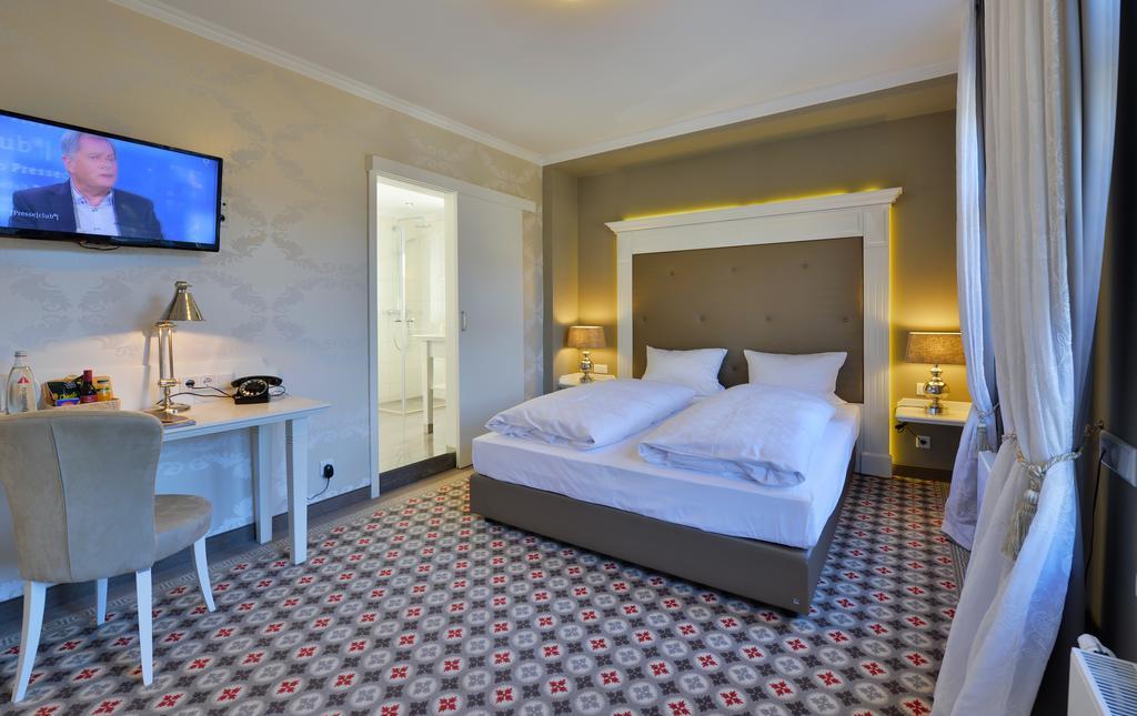Hotel Alte Schule Bad Berleburg Eksteriør bilde